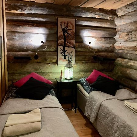 Logwood Chalet 루오스토 외부 사진