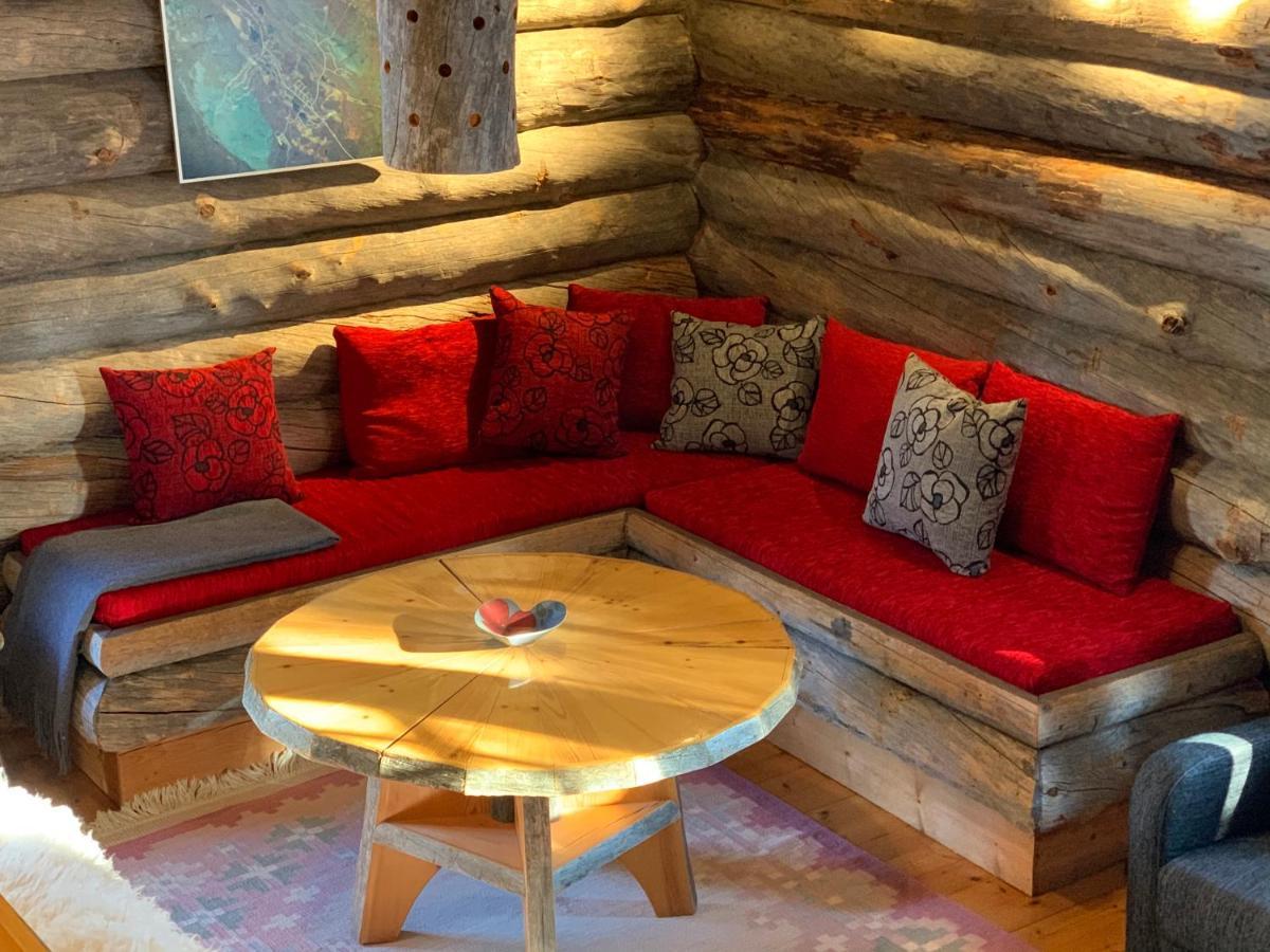 Logwood Chalet 루오스토 외부 사진